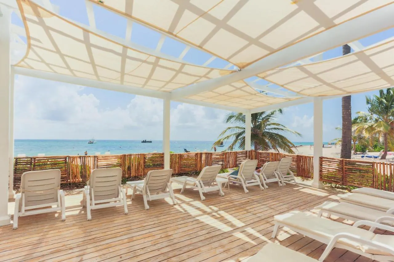 דירות פונטה קאנה Beach Residency B2 Walk To The Beach Grocery Dining Free Wifi 0*,  הרפובליקה הדומיניקנית